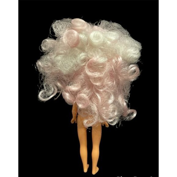 Vintage 1980s Fakie Moondreamer, lovely lady locks doll - Picture 2 of 3